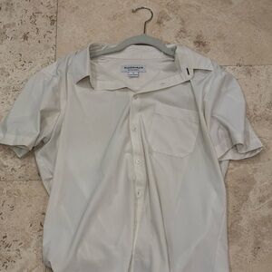 Mizzen+Main Creme/White Short-Sleeve Performance Dress Shirt